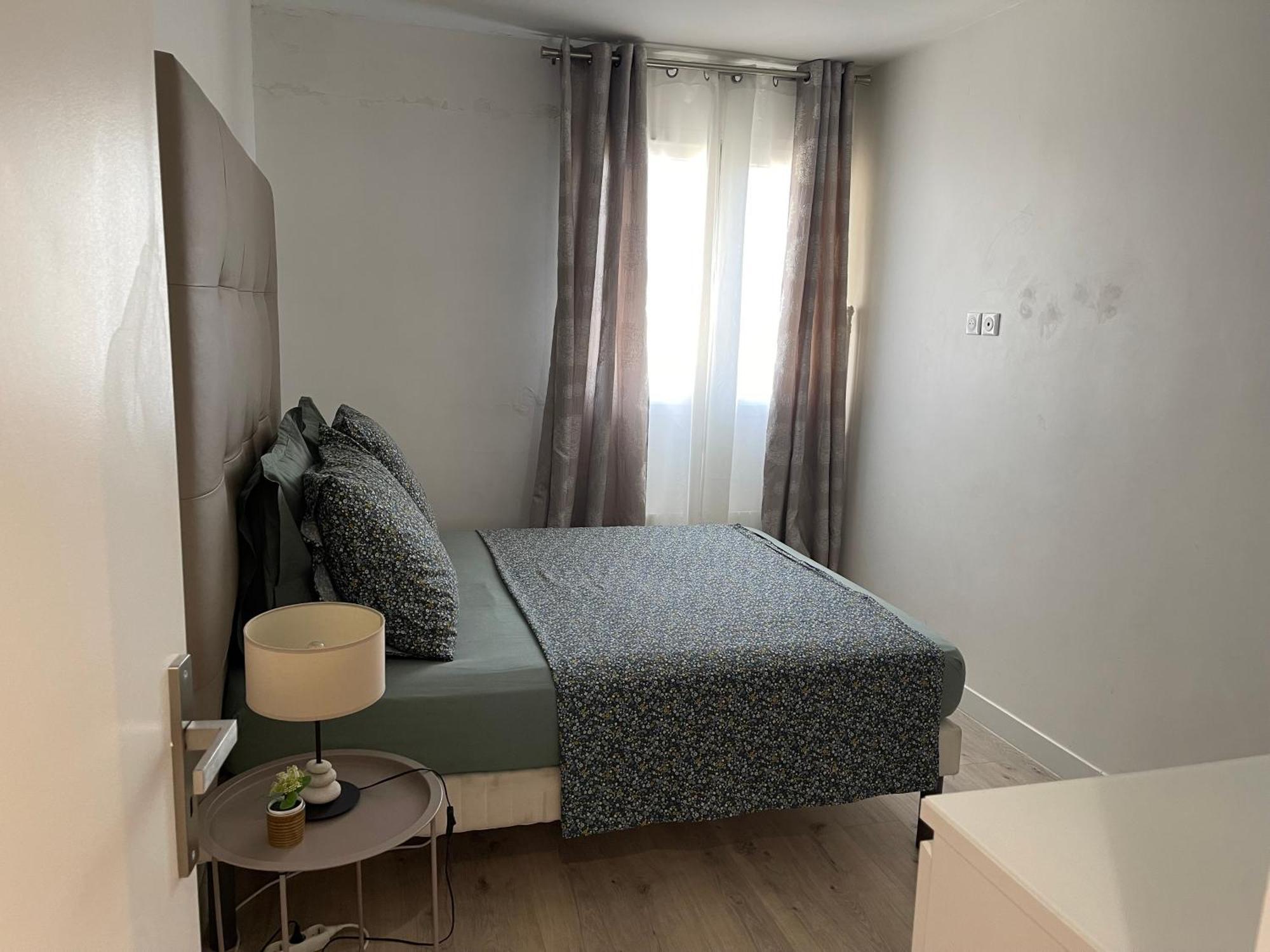 Tres Joli Appartement Mignon Confortable A Paris Вилньов-ла-Гарен Екстериор снимка